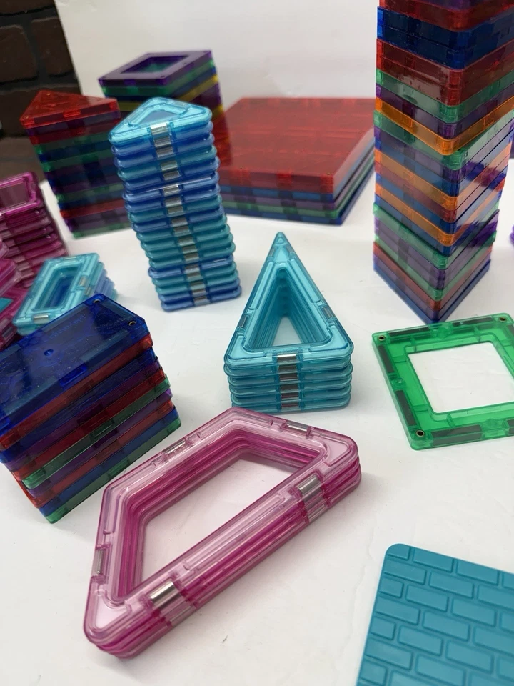 Playmags Magnetic Tiles Building Blocks Lot 12 LBS - Image 4 of 4