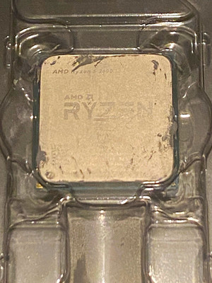 AMD Ryzen 5 2600 6-Core 3.4GHz Socket AM4 CPU + Wraith Cooler