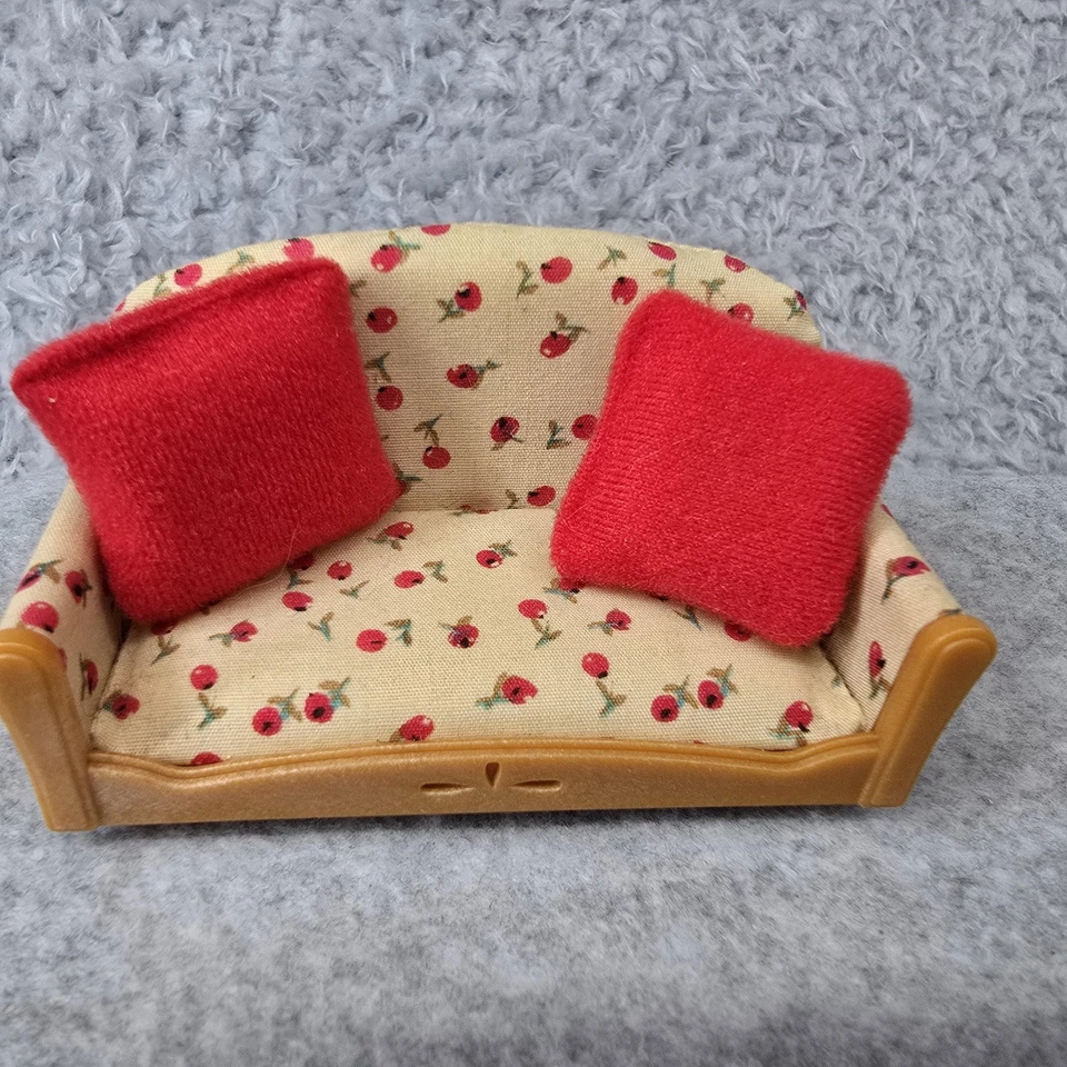 Vtg Epoch Calico Critters Sylvanian Families Living Room Suite Sofa Chairs Table - Image 2 of 4