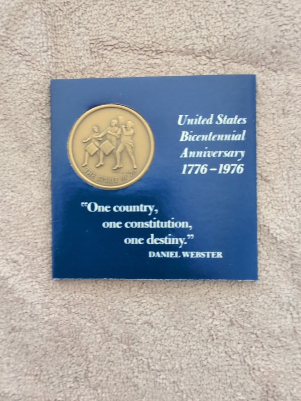 1776-1976 U.S.A. Bicentennial, Bronze Coin w/John Adams & Daniel Webster quote
