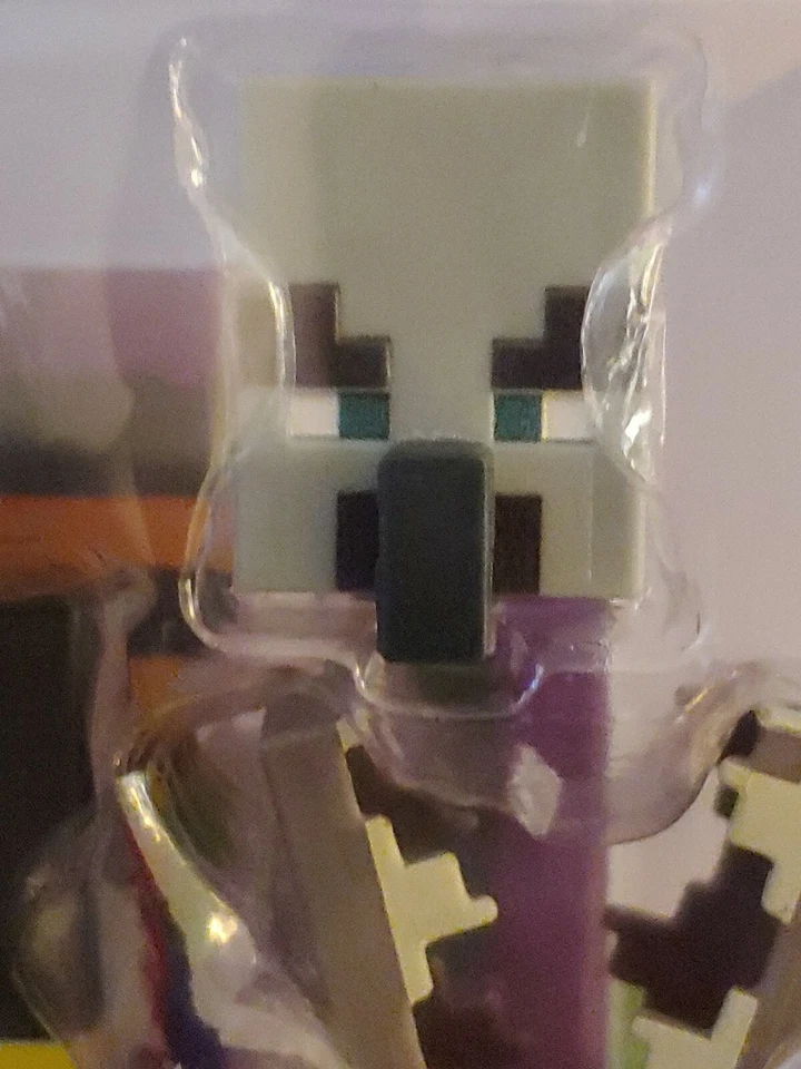 SWORDS, TRAPS AND MORE,  EVOKER FIGURINE COMIC MAKER  ACTION FIGURE-5" MATTEL - Image 2 of 4