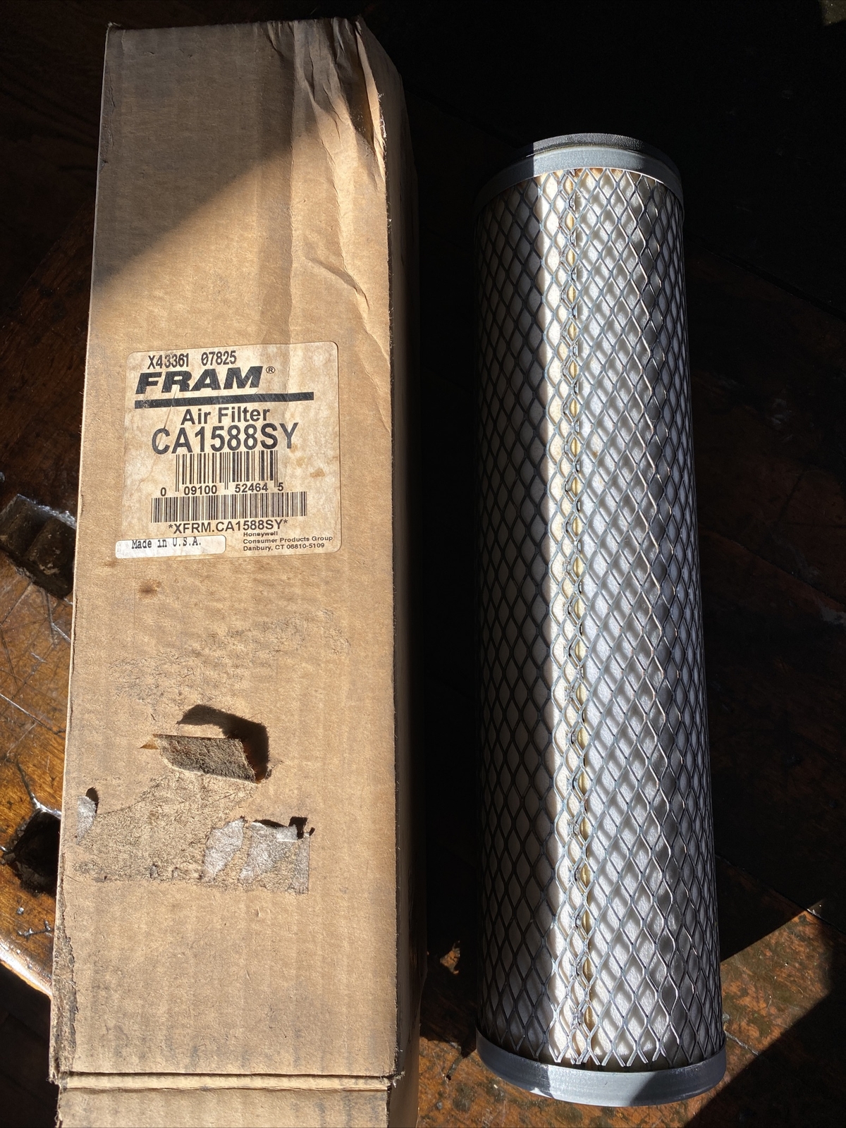 Fram CA1588SY Air Filter Replaces: 46531 A63403 LAF323 AF483 AF1640 ...