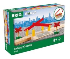 BRIO Railroad Crossing 33388 You can open and close the circuit breaker manually