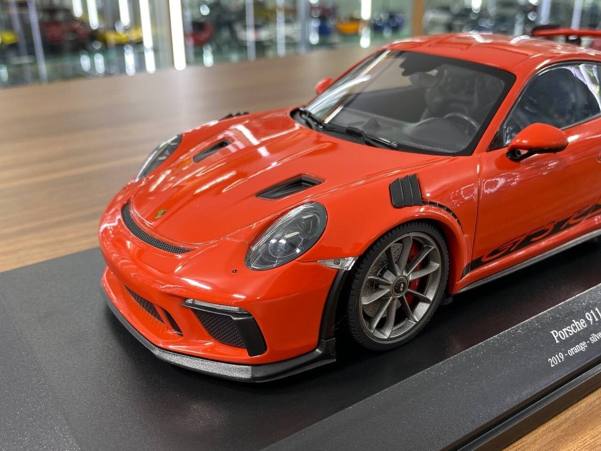 【MINICHAMPS】1/18 Porsche 911GT3RS Orange Minichamps 1/18 PORSCHE 911 GT3 RS ORANGE 2007 - 155062122