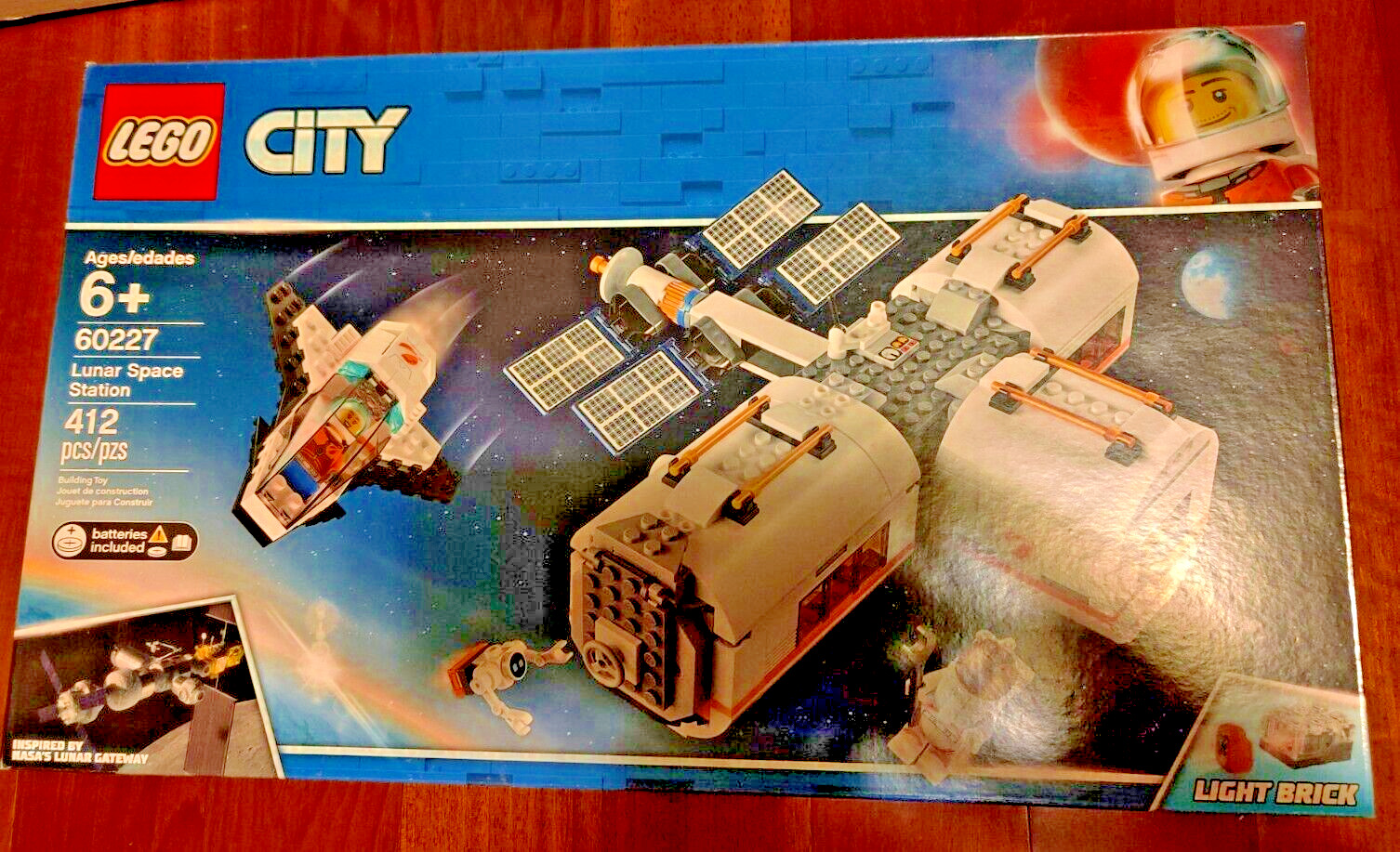 LEGO 60227 City Lunar Space Station NASA Astronaut Brand New Sealed Free Ship