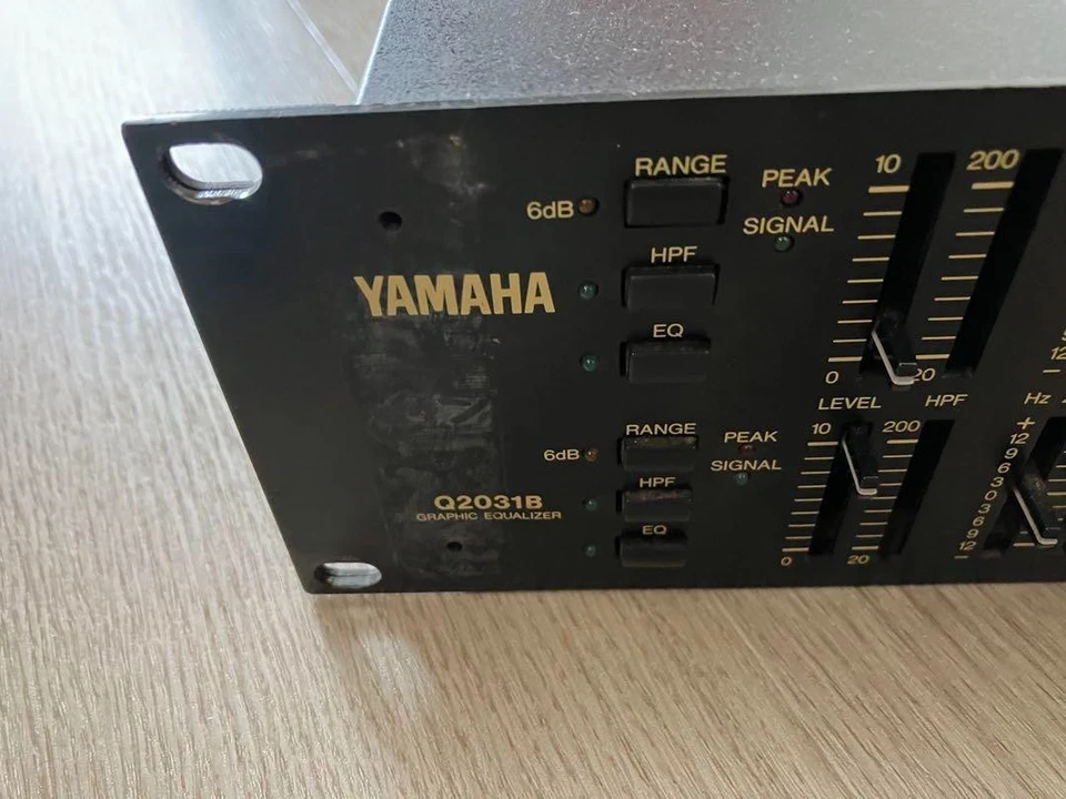 YAMAHA Q2031B 2channel 31band Graphic Equalizer Operation Confirmed From Japan - Image 3 of 4