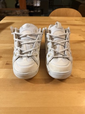 Triple white Osiris D3 2001 Men s Size 6