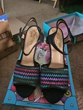 Poetic License Giggly Sandal.  Sz. 7.5