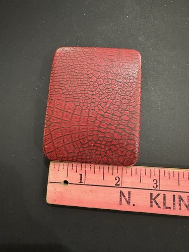 VINTAGE RED HARD MONEY CASE HINGED COIN HOLDER & BILLFOLD CLIP $ - Picture 8 of 8