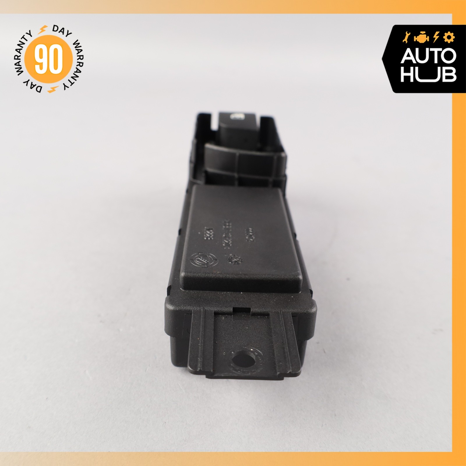 Maserati GranTurismo Right Control switch P/N 269660