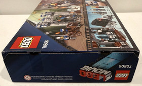 Lego Movie 70806 Castle Cavalry - factory sealed with box damage