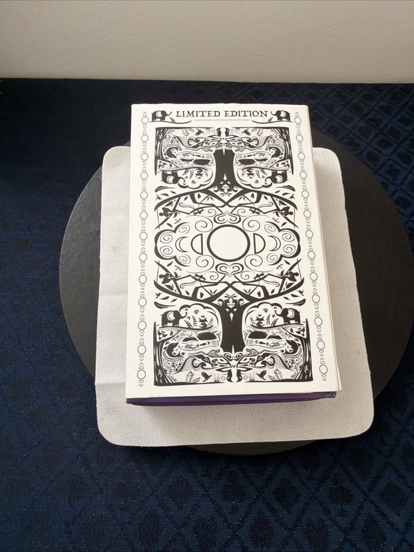 78 Tarot Project 8th Limited Edition Animal Tarot of the Wild never used