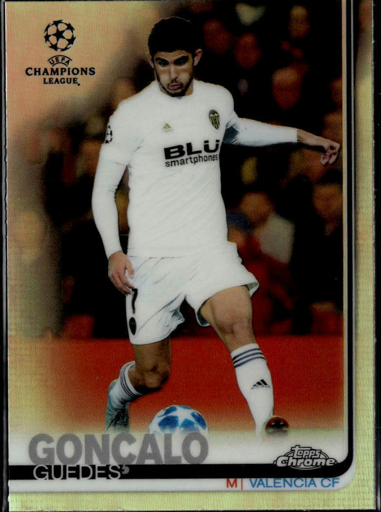 2018-19 Topps Chrome UEFA Champions League #34 Goncalo Guedes Refractor