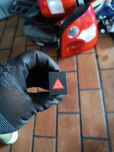 Original VW Polo 9N Warnblinkschalter Warnblinker Schalter 6Q0953235A