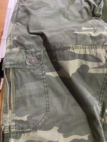 Buffalo”David Bitton” Camo Shorts US Men’s 34 - Picture 4 of 9
