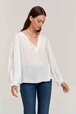 VELVET By Graham & Spencer Jolene V Neck Blouse Top White $119 D2