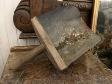 Antique Handmade Large Farm/Barn Grain Feed Scoop Primitive Wood & Metal