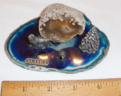 PEWTER TREE & WOLF FIGURINES W/SMALL GOLDEN AGATE GEODE SET ON BLUE AGATE SLAB