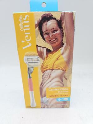 Venus Gillette Comfort Glide Olay Coconut Razor Blades1 handle. 2 refills
