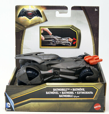 Batman V Superman - Batmobile - mit Rückziehmotor - ca. 15cm lang