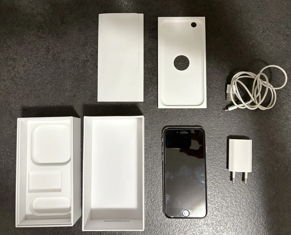 Apple iPhone 6 - 32GB - Grigio siderale (Sbloccato) - Immagine 2 di 4