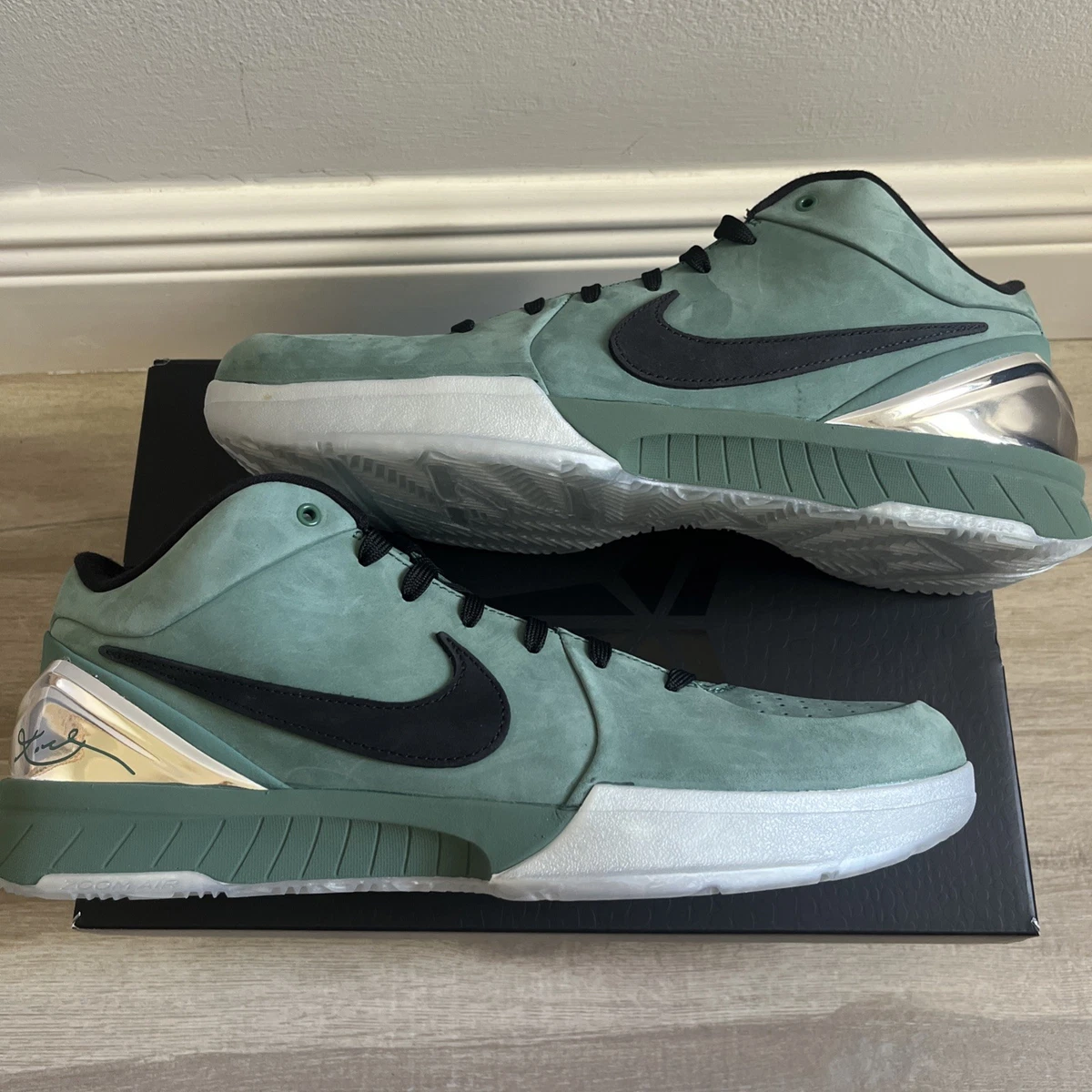 Preços baixos em Nike Zoom Kobe 4 Protro Girl Dad | eBay
