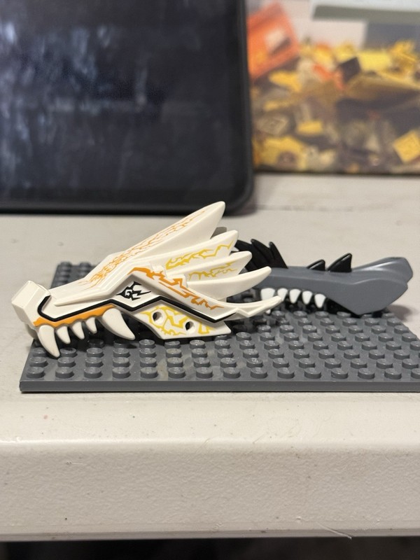 Lego 9450 Ninjago White Orange  Dragon Head Fire Spirit Pattern RETIRED