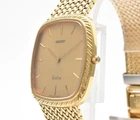 Vintage 1990s SEIKO Dolce 8N40-5040 Gold Quartz Square Men's 29mm From JAPAN