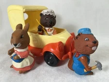 Vtg Mattel Preschool Hub Bubs Happy Hollow Mail Truck With Rabbit, Gopher, Bear