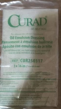 Curad Oil Emulsion Dressing, 3" x 3" Non-Adherent Gauze, 30 Ct. Exp - 8/27