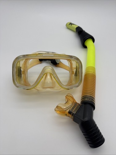 US Divers Snorkel Set Mask & Snorkel Tempered Glass Yellow Adult Dive Gear