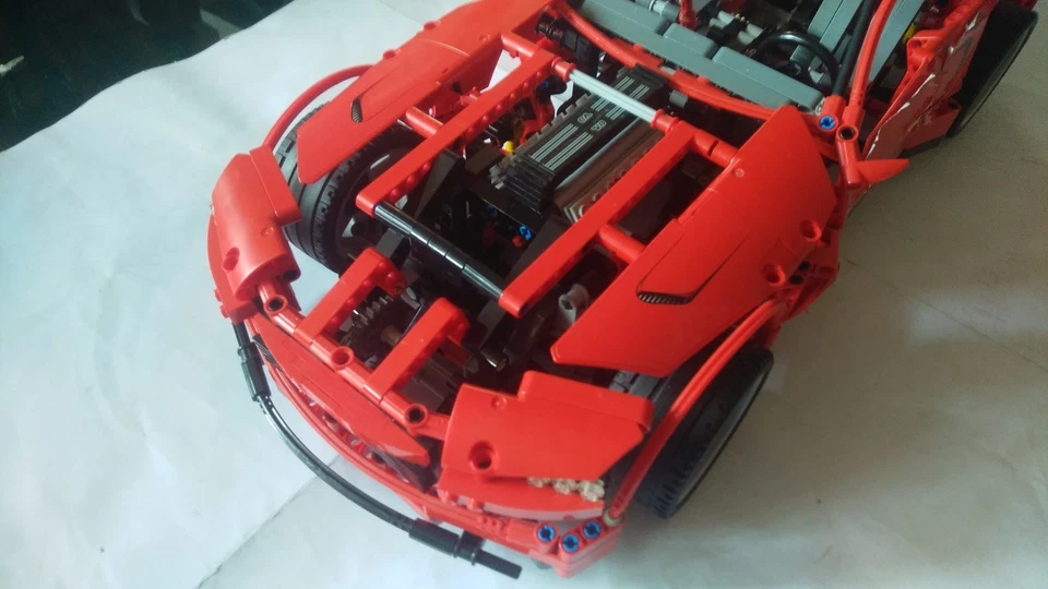 LEGO Technic 8070 Supercar, foto 3 di 5