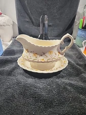 Vernon Kilns USA Hand Painted HIBISCUS Gravy Boat with Attached Under Plate VGC