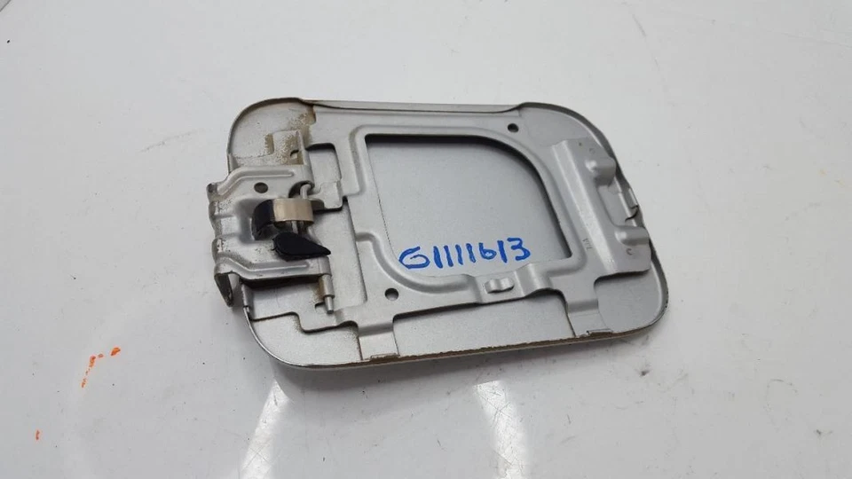 Fuel Filler Door Gas Flap Gas Door 2004 05 06 07 08 09 10 11  Mitsubishi Galant - Image 3 of 4