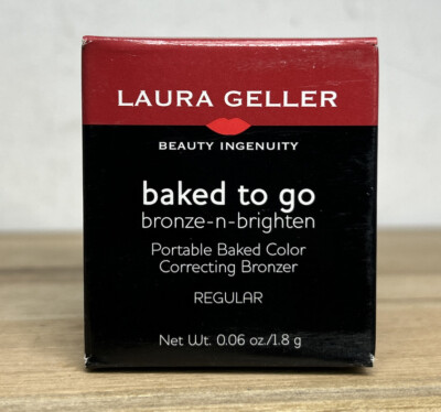Laura Geller Baked Balance N Brighten To Go in Regular Bronzer  .06 oz Travel Sz