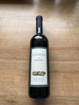 Biete eine Alte Flasche 1999 Celli L asparago Trebiano Di Romagna D.O.C 12,5%,