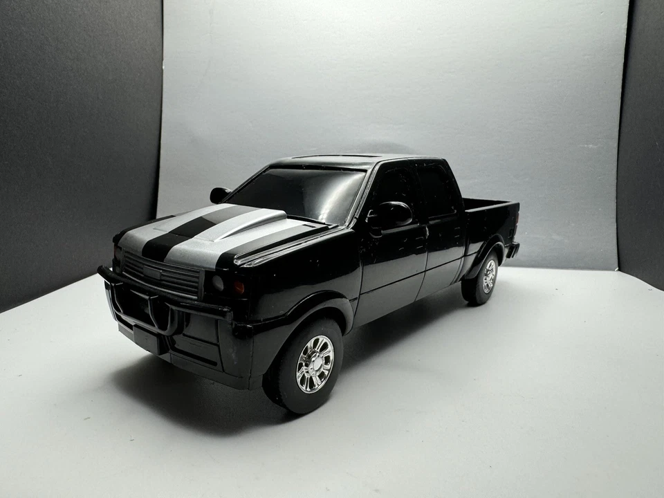 Camioneta agrícola ERTL John Deere camioneta pick up cabina extendida gris Foto 2 de 4