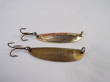2 Vintage Sidewinder Lures 3/8oz Gold (1) w/ Red White Edge & Brass (1) K22