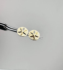 Estate Solid 14K Yellow Gold Sand Dollar Small Lightweight Stud Earrings, 9.5mm