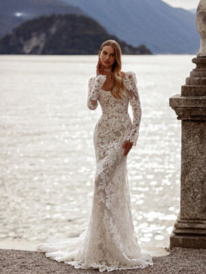 lace square neck wedding dress Column Plus Size with Neckline Crafted from delicate floral lace Square Neckline Wedding Dresses |
