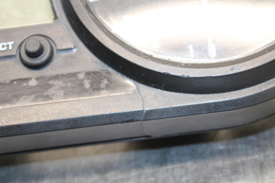 00-01 YAMAHA YZF R1 SPEEDO TACH GAUGES CLUSTER SPEEDOMETER TACHOMETER BB755 - Image 2 of 4