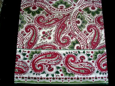 April Cornell Tan Red Green Paisley Table Runner 17'' x 90'' NEW