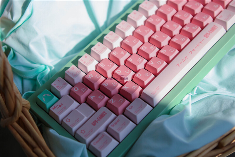 Spy Family Keycaps Anya Forger Japanese Pink PBT 140 Keys For
