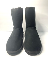 womens waysoft black boot australian sheepskin slip on size 10