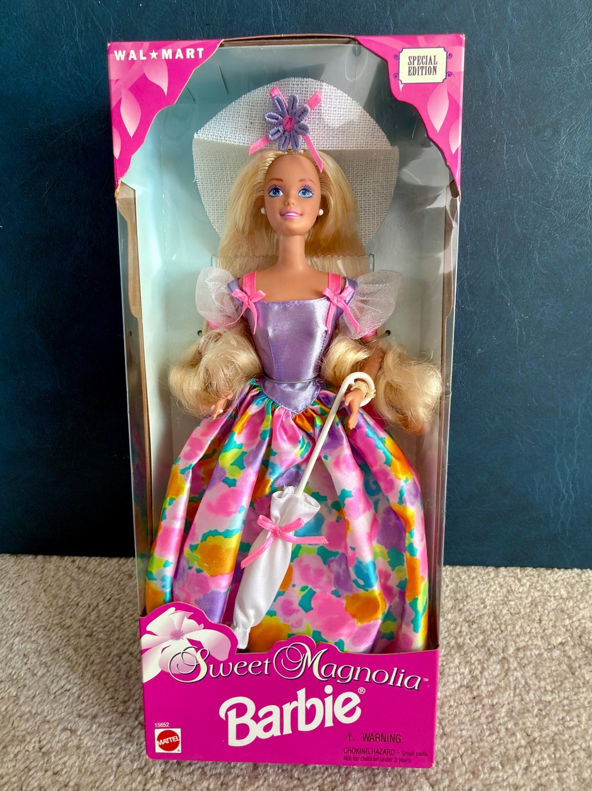 Sweet Magnolia Barbie Wal-Mart Special Edition Mattel #15652 1996 NRFB