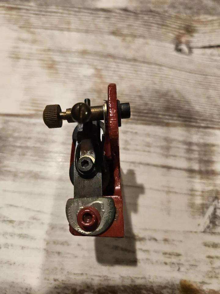 Máquina de tatuaje de bobina hecha a mano Seth Cifferi con forro. Foto 3 de 4