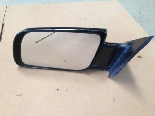 88 89 90 91 92 93 94 95 96 97 98 99 CHEVY 3500 LH SIDE VIEW MIRROR, W/ MINOR DMG