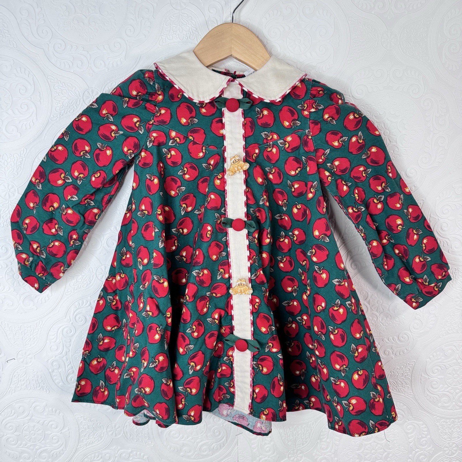Vintage Peaches N Cream sz 4 Back To School Apples Cottagecore Peter Pan Collar