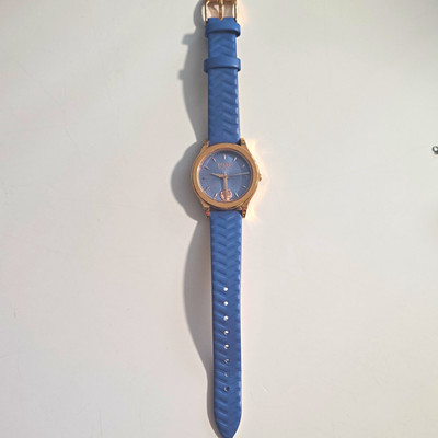 Versus Versace Damen Quarz Armbanduhr Analog blau/gold Leder VSP561318