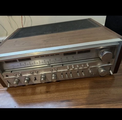 VINTAGE PIONEER SX-980 AM/FM STEREO RECEIVER. PARTS ONLY.